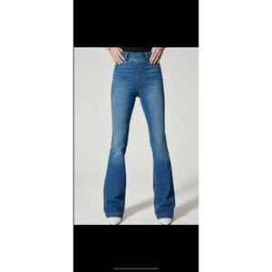 Spanx Vintage Indigo Wash Flare Jeans S/P NWT